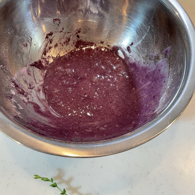 使いやすいクリーム状の紫芋カスタードクリームの作り方4