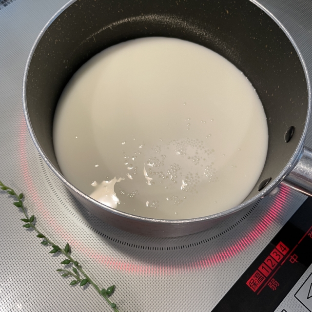 使いやすいクリーム状の紫芋カスタードクリームの作り方5