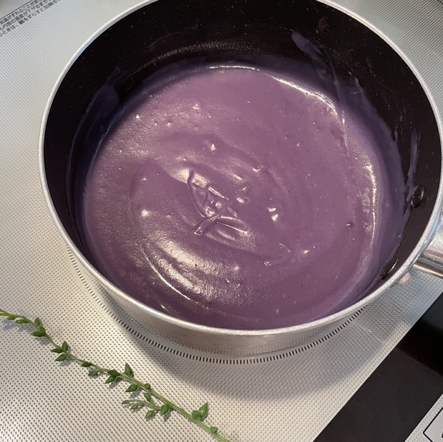 使いやすいクリーム状の紫芋カスタードクリームの作り方10