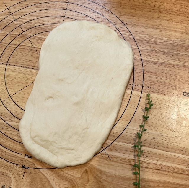食パン型を使ったすべての食パンの基本レシピになる山型食パン3