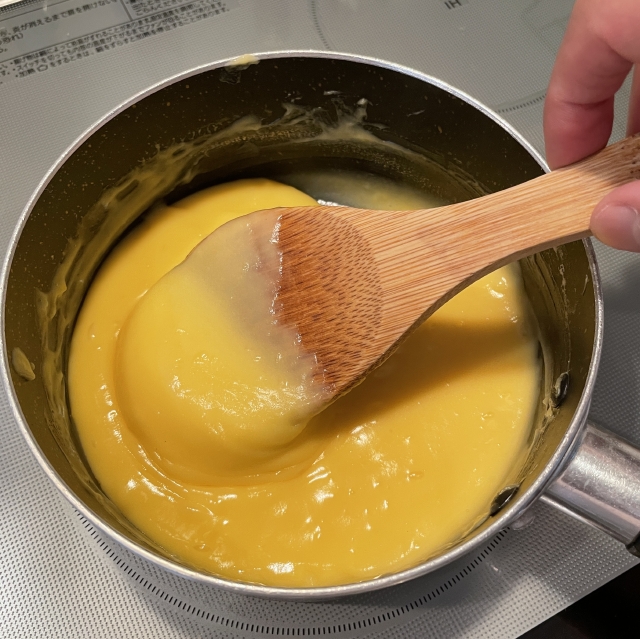 タルトにぴったりの少し固めのカスタードクリームの作り方8