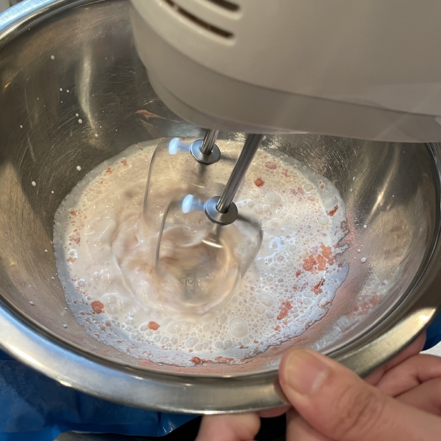 パンの材料としても使えるいちごのホイップクリームの作り方6