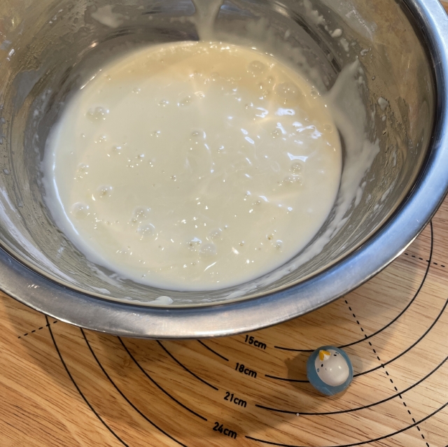家庭作るタピオカ粉を練って揚げる本格的なポン・デ・リングの作り方8