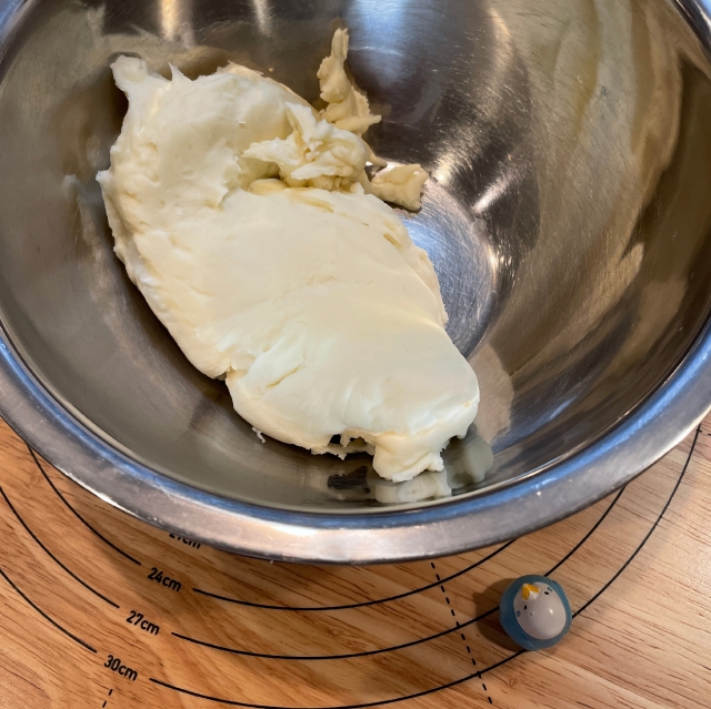 家庭作るタピオカ粉を練って揚げる本格的なポン・デ・リングの作り方11