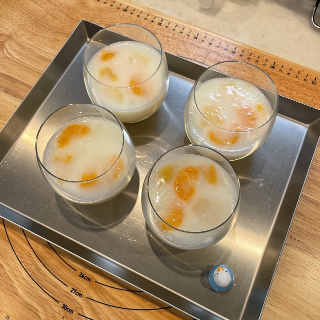 パンナコッタより簡単にできる！4種のフルーツで彩る牛乳寒天の作り方9