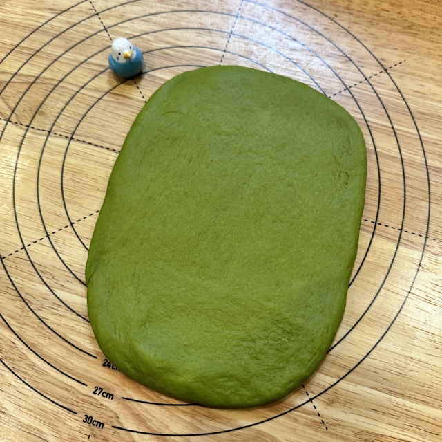 抹茶を使って作る緑色が和を感じさせる抹茶のミルクハース4